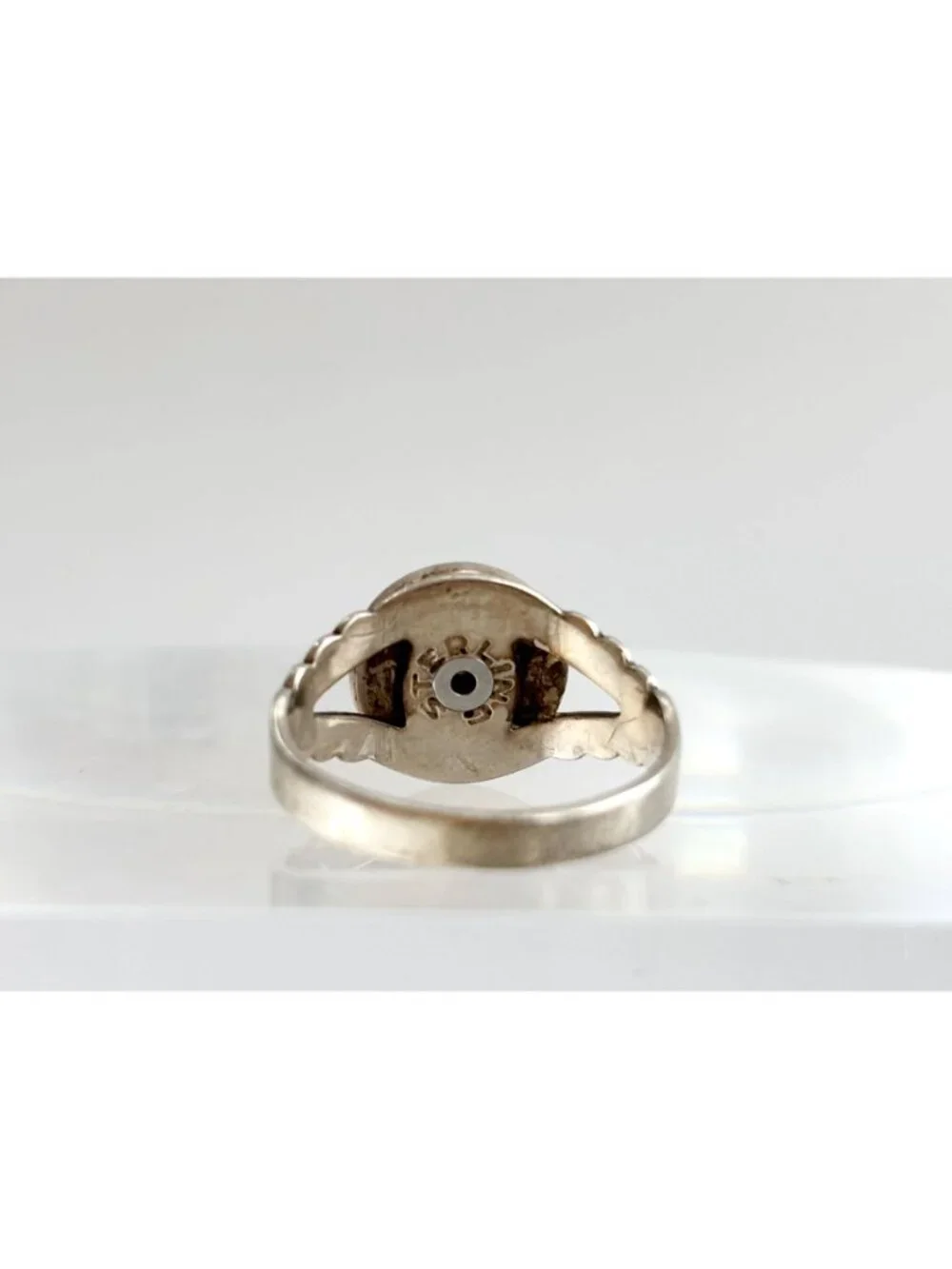 Green Turquoise Cabochon Inlaid Sterling Silver 925 Vintage Ring - sz 5.25